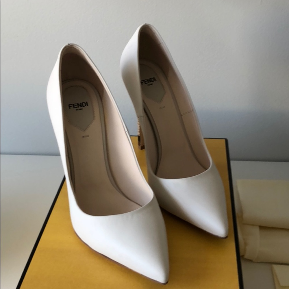 Fendi 100MM Anne Pointed Toe Pumps -Brand New!